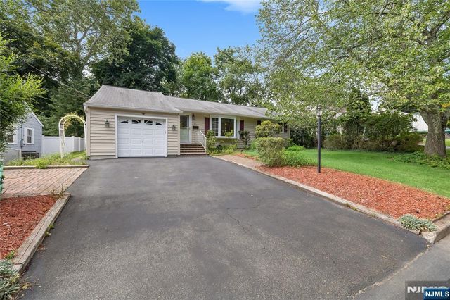 161 Dyer Avenue, Emerson, NJ 07630