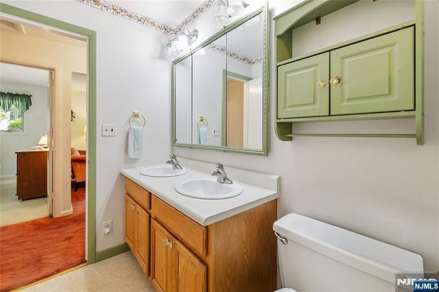 161 Dyer Avenue, Emerson, NJ 07630