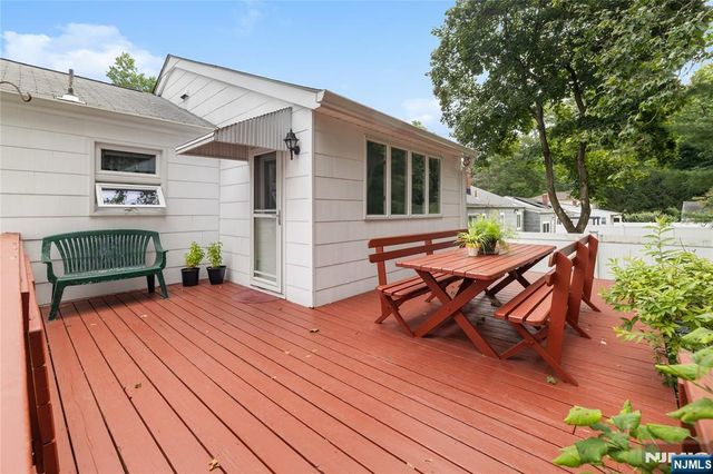 161 Dyer Avenue, Emerson, NJ 07630