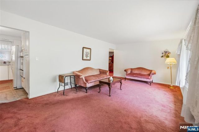 161 Dyer Avenue, Emerson, NJ 07630