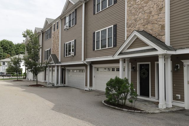 159 Willard St 5, Quincy, MA 02169