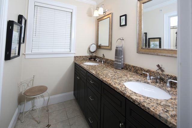 159 Willard St 5, Quincy, MA 02169