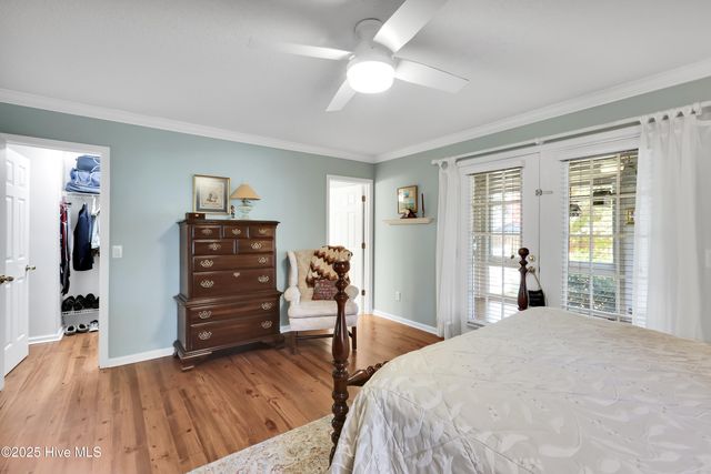 221 Mcglamery Street, Oak Island, NC 28465