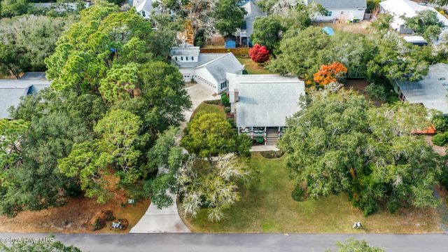 221 Mcglamery Street, Oak Island, NC 28465