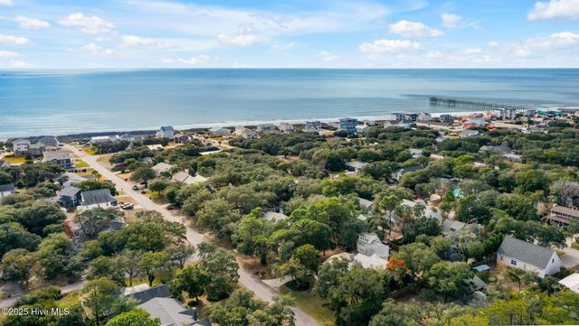 221 Mcglamery Street, Oak Island, NC 28465
