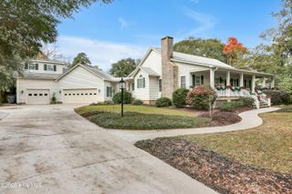 221 Mcglamery Street, Oak Island, NC 28465