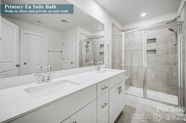 5012 Shadbush Road, Charlotte, NC 28215