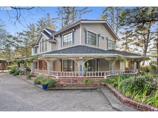 11250 WHISKEY CREEK Rd, Tillamook, OR 97141