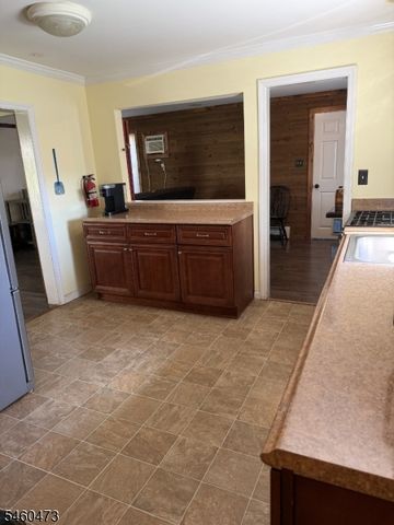 15 Mount Arlington Rd, Roxbury Twp., NJ 07852