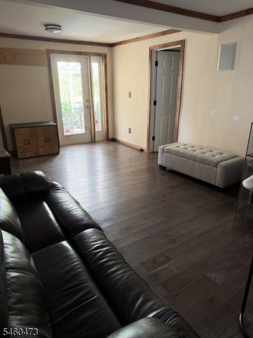 15 Mount Arlington Rd, Roxbury Twp., NJ 07852