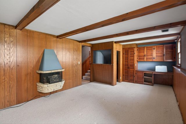 8024 Madison Street NE, Spring Lake Park, MN 55432