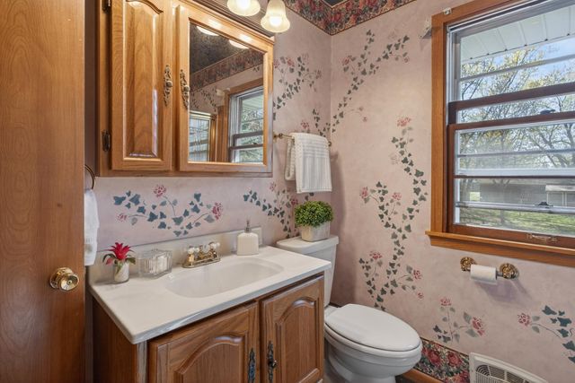 8024 Madison Street NE, Spring Lake Park, MN 55432