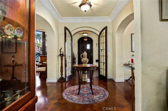 4202 University, Riverside, CA 92501