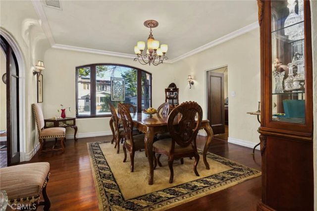 4202 University, Riverside, CA 92501