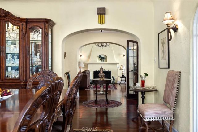 4202 University, Riverside, CA 92501