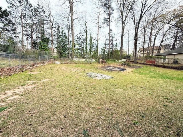 6424 Monica Drive, Morrow, GA 30260