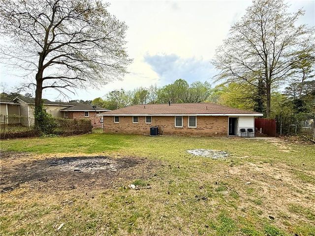 6424 Monica Drive, Morrow, GA 30260