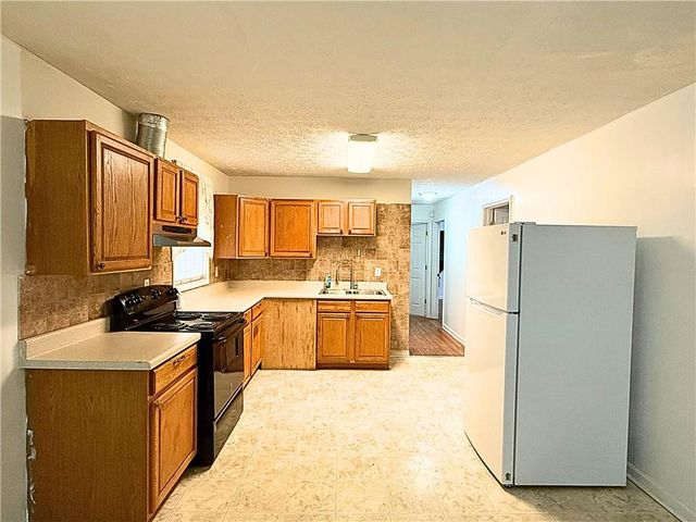6424 Monica Drive, Morrow, GA 30260
