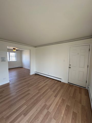 6653 W 63rd Street 2N, Chicago, IL 60638