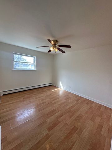 6653 W 63rd Street 2N, Chicago, IL 60638