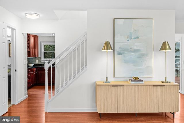 13513 COATES LN, Herndon, VA 20171