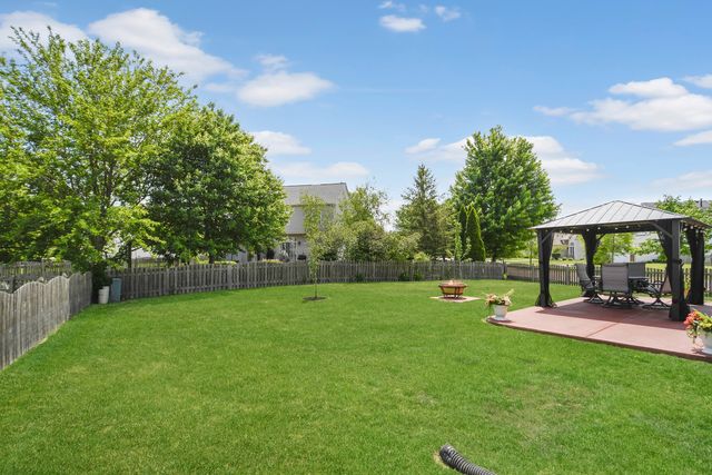 7404 Fordham Lane, Plainfield, IL 60586