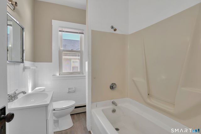 23 Day Street, New Britain, CT 06051