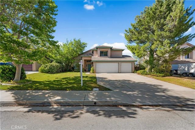 6727 Andover Avenue, Lancaster, CA 93536