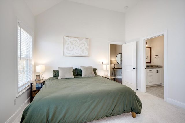 565 River Oaks Lane, Evans, GA 30809