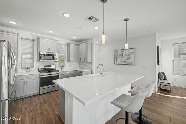 5100 E RANCHO PALOMA Drive 1044, Cave Creek, AZ 85331