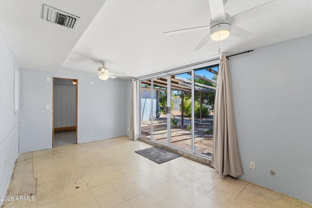 1130 E Colter Street, Phoenix, AZ 85014
