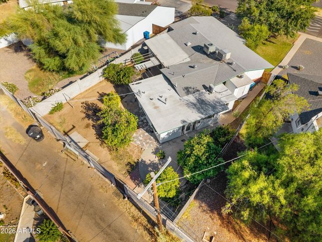 1130 E Colter Street, Phoenix, AZ 85014