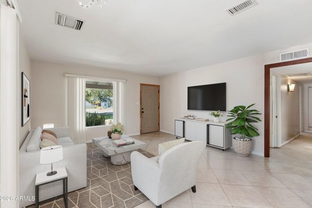 1130 E Colter Street, Phoenix, AZ 85014