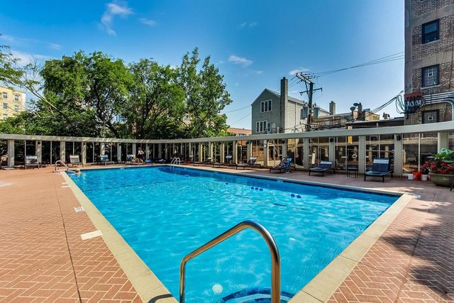 1960 N Lincoln Park West Avenue 408, Chicago, IL 60614