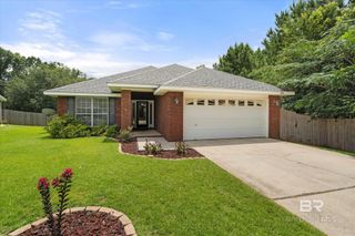 8016 Deerwood Drive, Daphne, AL 36526