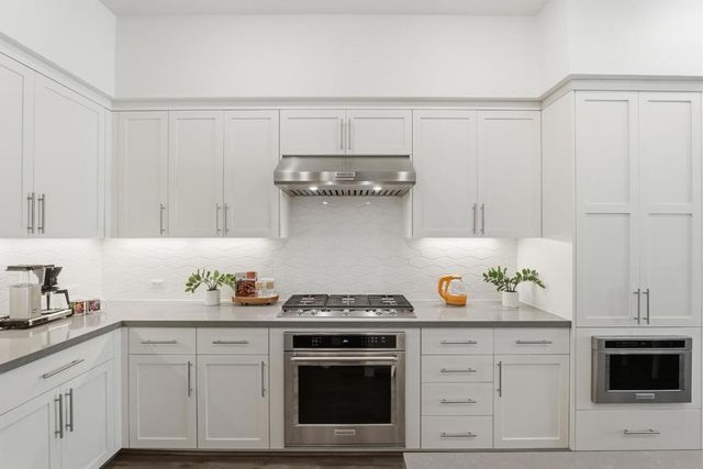 308 Torrey Pine Terrace 507, Sunnyvale, CA 94086