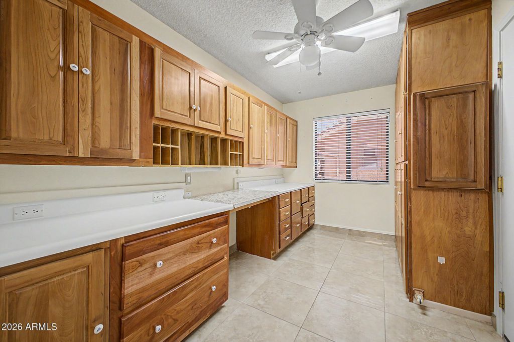 Image 15 of property listing at 20834 N GABLE HILL Drive, Sun City West, AZ 85375