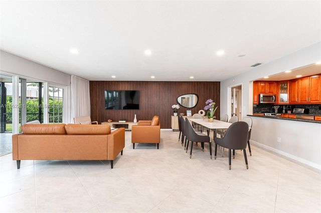 21320 NE 25th Court, Miami, FL 33180