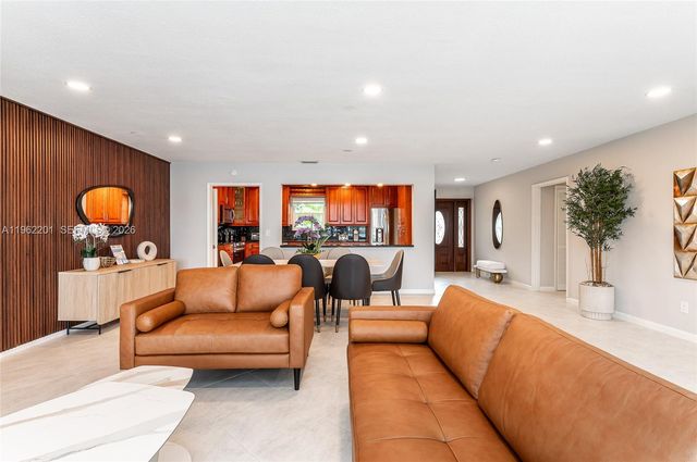 21320 NE 25th Court, Miami, FL 33180