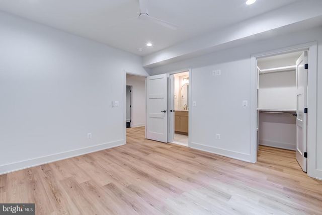 903 LAUREN LN SE, Vienna, VA 22180