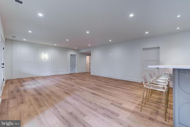 903 LAUREN LN SE, Vienna, VA 22180
