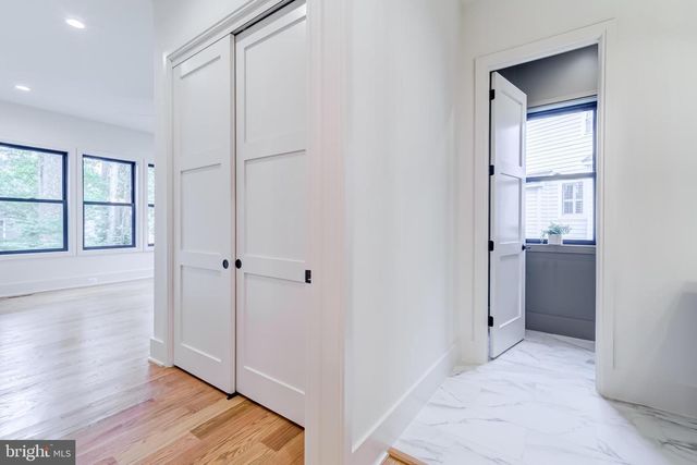 903 LAUREN LN SE, Vienna, VA 22180