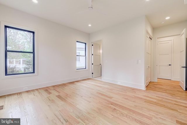 903 LAUREN LN SE, Vienna, VA 22180