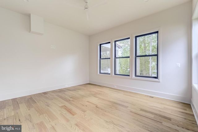 903 LAUREN LN SE, Vienna, VA 22180