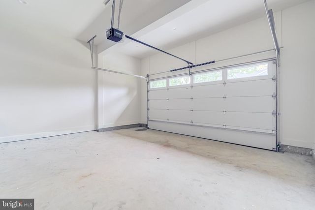 903 LAUREN LN SE, Vienna, VA 22180