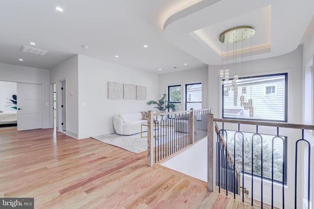 903 LAUREN LN SE, Vienna, VA 22180