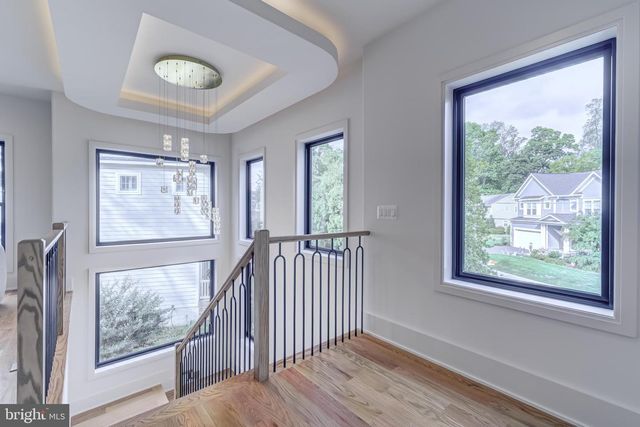 903 LAUREN LN SE, Vienna, VA 22180