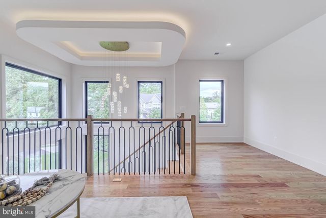 903 LAUREN LN SE, Vienna, VA 22180