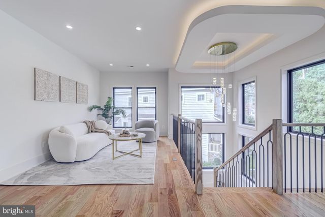 903 LAUREN LN SE, Vienna, VA 22180