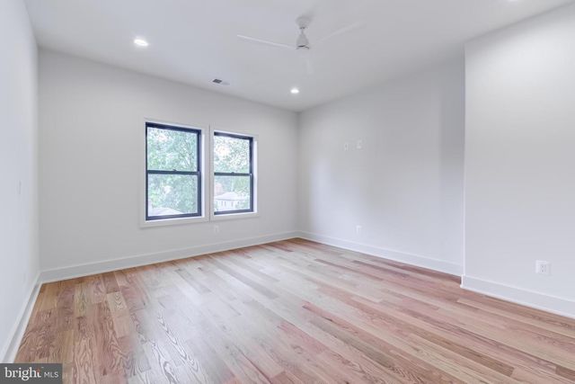 903 LAUREN LN SE, Vienna, VA 22180